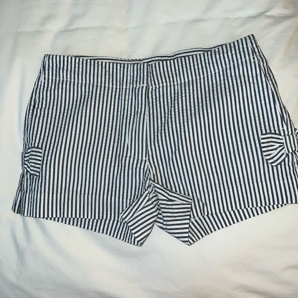 Seersucker Crewcuts Short w/ bow detail on sides
